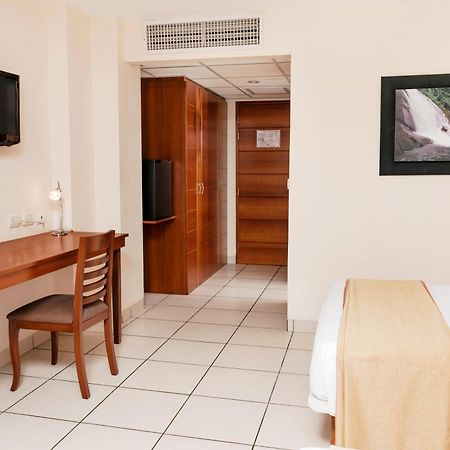 Wyndham Costa Del Sol Pucallpa Exterior foto