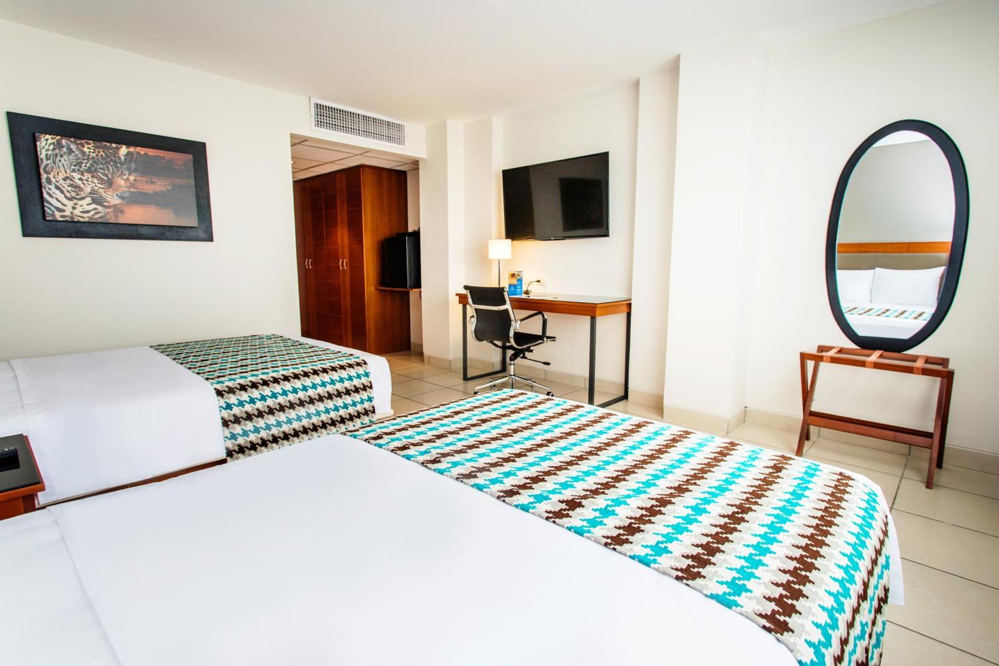 Wyndham Costa Del Sol Pucallpa Exterior foto