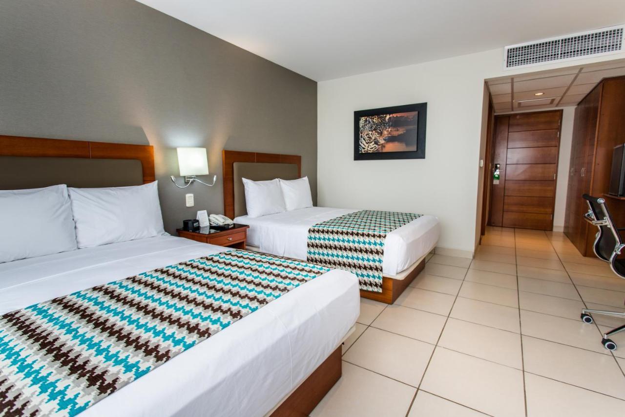 Wyndham Costa Del Sol Pucallpa Exterior foto