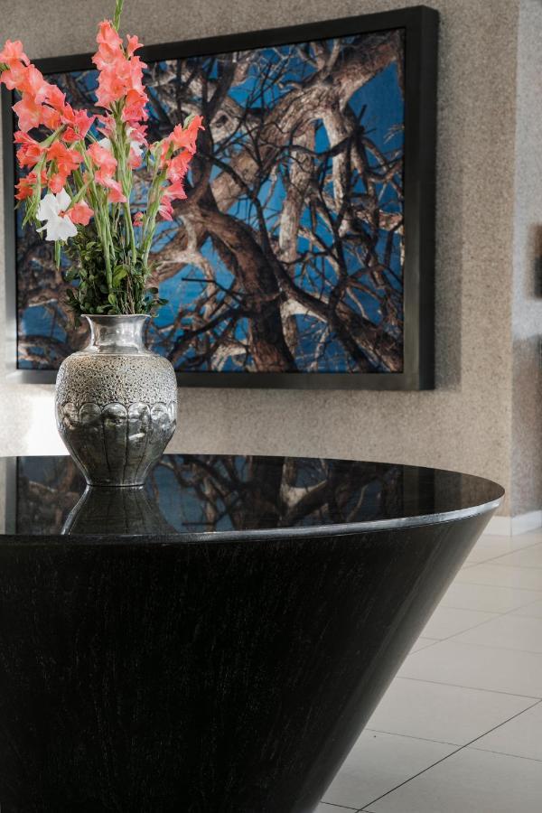 Wyndham Costa Del Sol Pucallpa Exterior foto A freestanding bathtub